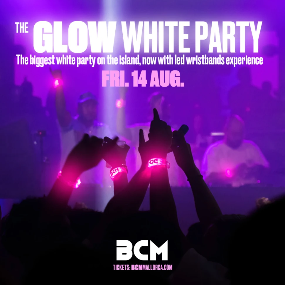 THE GLOW WHITE PARTY